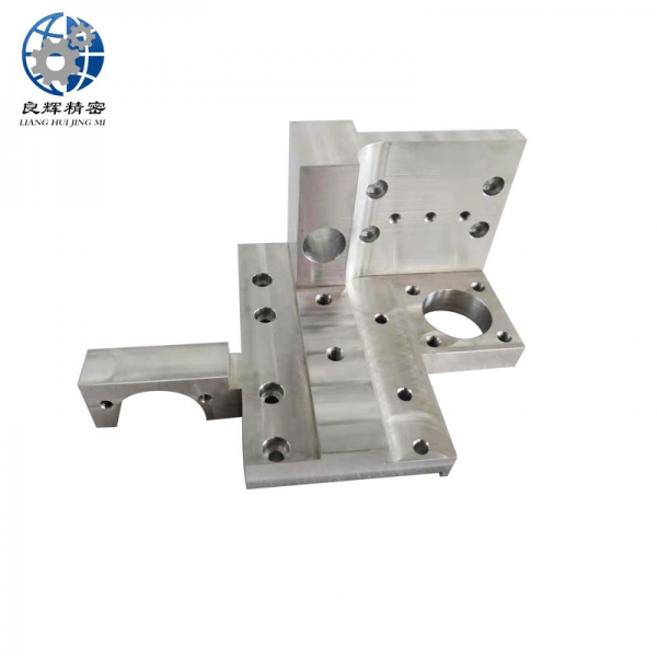 铝件数控机CNC床机加工多种规格来图定制Aluminum parts CNC machine, CNC bed machining, various specifications customized according to drawings